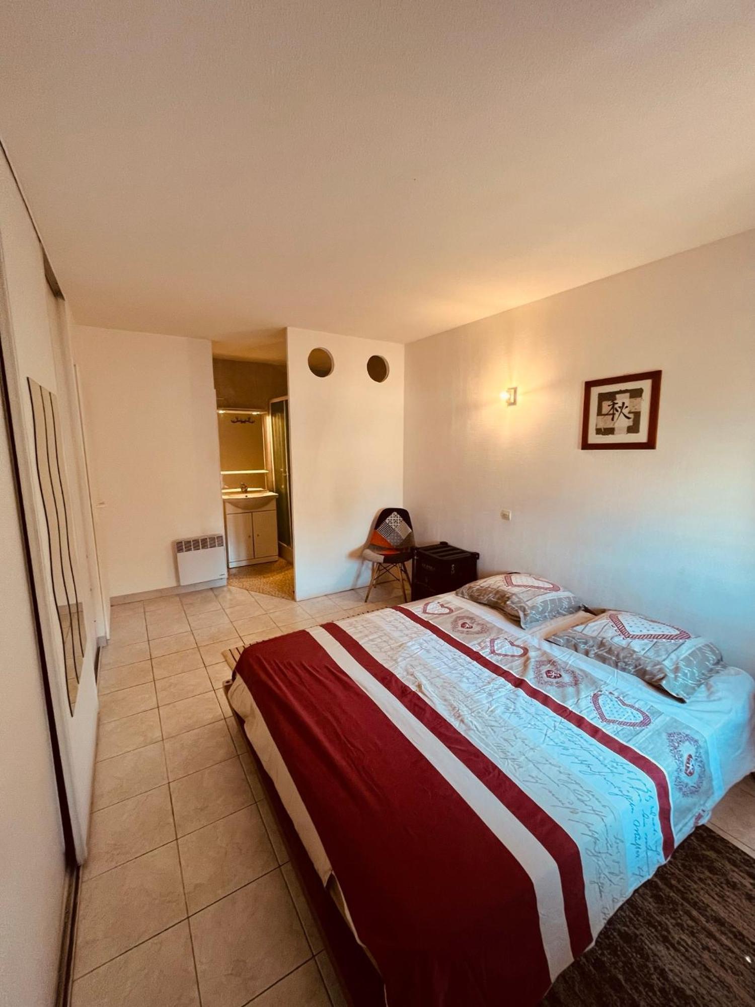 Ferienwohnung Au Charme Shakespearien De Perpignan Exterior foto
